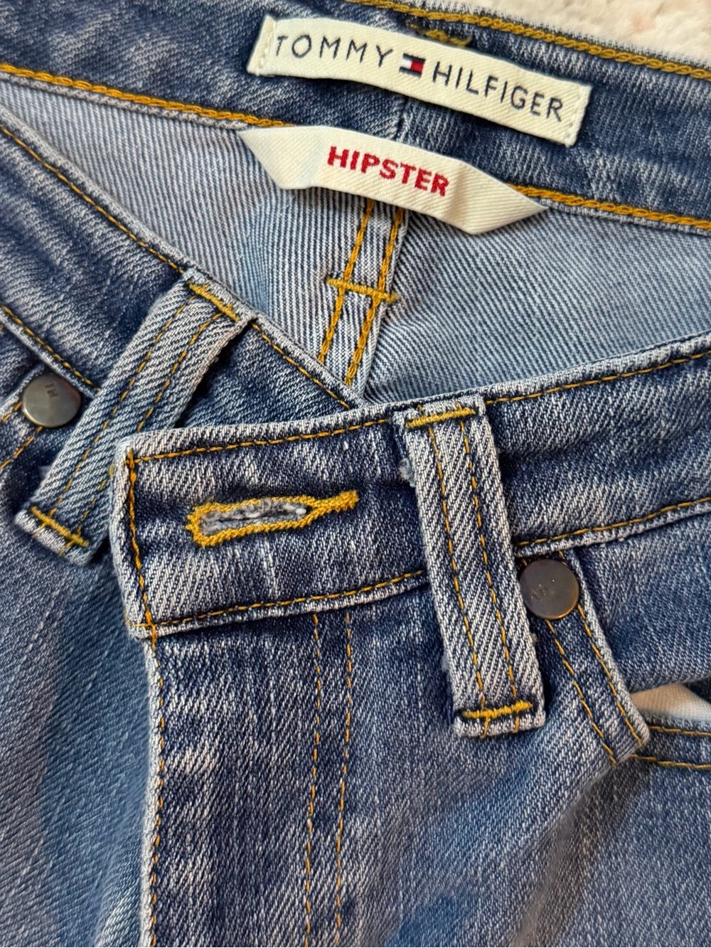 Tommy Hilfiger Women’s Mid-Rise Hipster Jeans - Light Blue Denim